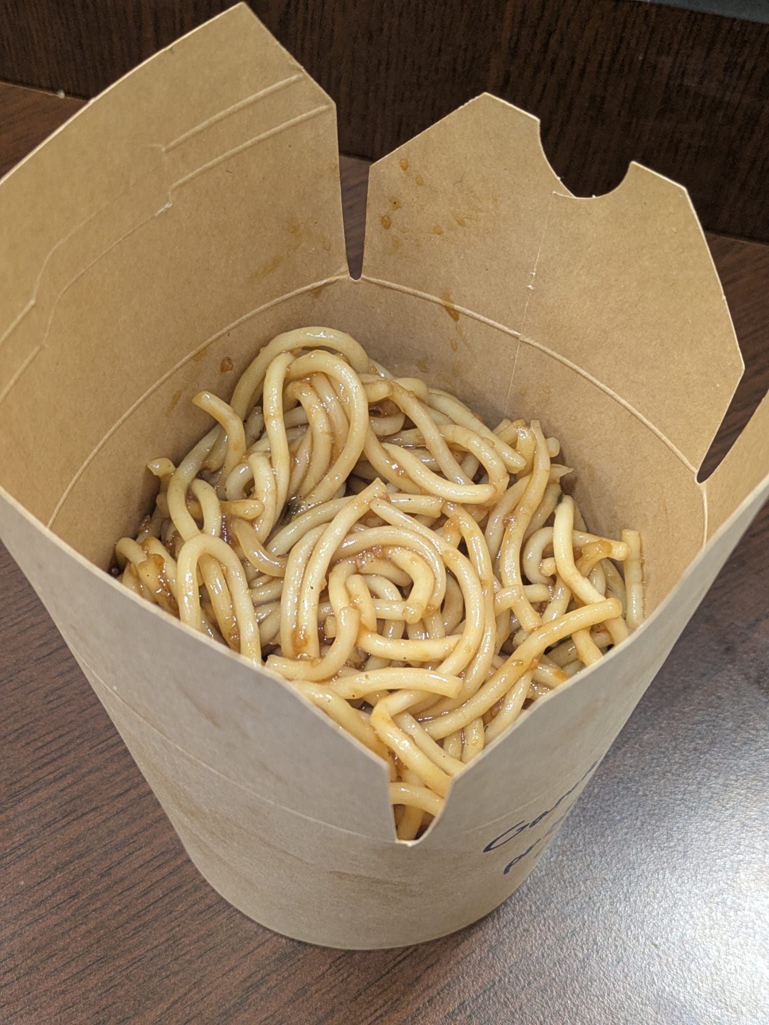 Nudle u Garlic sosu box